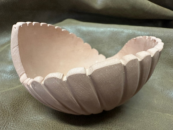 Pottery "Shell" bowl by John Grant